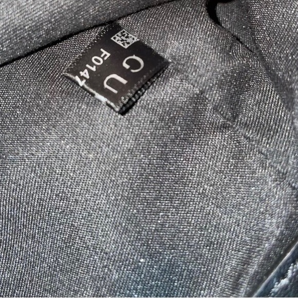 Gucci Beige and Black GG Supreme Backpack - Picture 11 of 12